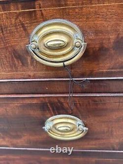 1800 mahogany string inlaid federal bracket foot dresser chest 36x41x19.5