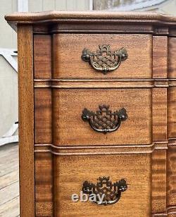 1940s Maddox Mahogany Chippendale Block Front 4 Drawer Chest Refinished