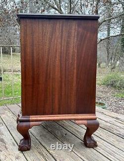 1940s Maddox Mahogany Chippendale Block Front 4 Drawer Chest Refinished