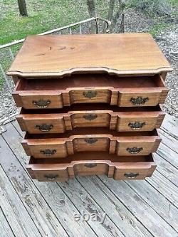 1940s Maddox Mahogany Chippendale Block Front 4 Drawer Chest Refinished