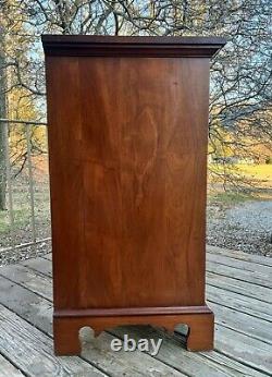 1971 Craftique Two Over Three 5 Drawer Solid Mahogany Chest with Brass Pulls
