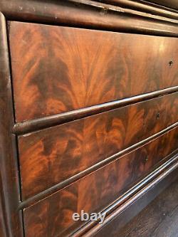 19th CENTURY FRENCH LOUIS PHILIPPE MAHOGANY & MARBLE COMMODE / CHEST OF DRAWERS