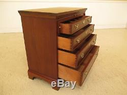 46666EC CRAFTIQUE 4 Drawer Mahogany Bachelor's Chest w. Pull Out Slide
