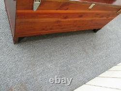 62397 Antique Mahogany Cedar Blanket Storage Chest Trunk