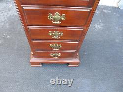 62850 Mahogany Lexington Furniture Lingerie Chest with Jewelry Holder and Mirror