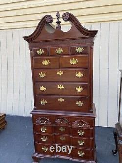 64886 THOMASVILLE Mahogany 2 piece High Chest Dresser