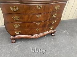 65246 DREXEL HEIRLOOMS Collections Heritage Bachelor Chest Dresser Stand