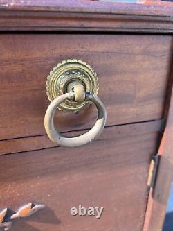 A Rare Antique R. J. Horner Mahogany Lingerie Chest With Mirror, Circa 1900