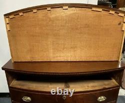 American Federal period mahogany bowfront chest of drawers c1800