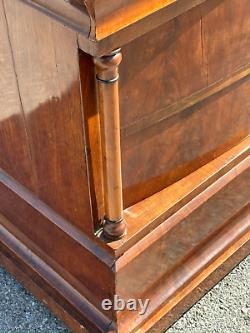 Antique Biedermeier 1830s chest of drawers architectural flame mahogany fine