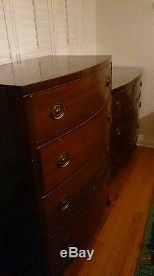 Antique Bow Front Stacked Chest of Drawers/Dresser, Mahogany
