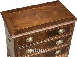 Antique George III Quality Flame Mahogany Chest of 3 Drawers Side Handles