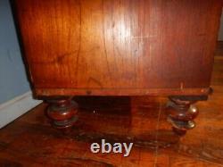 Antique Mahogany, Cedar & Pine 5 Drawer Chest Dresser early 1800's