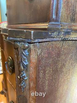 Antique Mahogany Double Serpentine Curved Front 5 Drawers 2 Stage Tall Chest