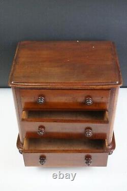 Antique Victorian Mahogany Table-Top Chest of 3 Drawers Apprentice piece