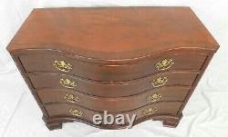 Baker Historic Charleston Collection Mahogany Chippendale Style Serpentine Chest