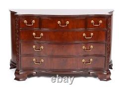Baker Stately Home Collection Chippendale Mahogany Serpentine Chest Dresser