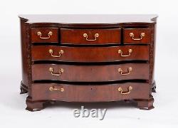 Baker Stately Home Collection Chippendale Mahogany Serpentine Chest Dresser