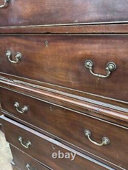 Barn find mahogany chest of chest circa 1790-1810 needs work restoration