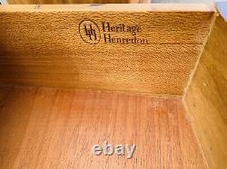 Beautiful Heritage Henredon Solid Mahogany Chest of Drawers Dresser Chest