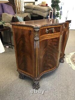 Beautiful Vtg Maitland-smith Banded Edge Flame Mahogany Claw Foot Butlers Chest