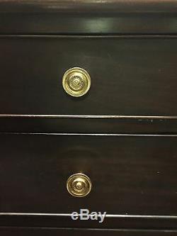 Classic American Sheraton 4 drawer chest with very old or original finish c 1810
