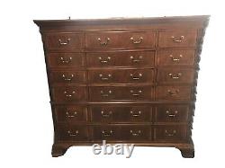 Ethan Allen Dressing Chest 18th Century Mahogany 18 Drawer Dresser 22-5425