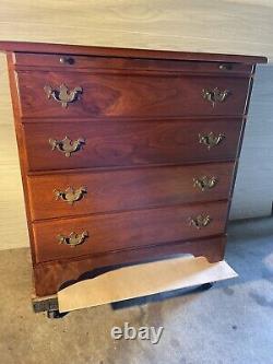 Glass Top VintageBeautySolid Wood Secretary 4 Drawer Bachelor's Chest withPullout