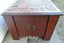 Great Arts & Crafts Mahogany Carved Blanket Chest, 1914, Lifetime Hardware