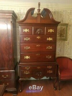 Henkel Harris Highboy Chest with Flame Finial MAHOGANY # 29 (3SEPARATE PIECES)