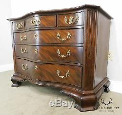 Henredon Anniversary Collection Flame Mahogany Serpentine Chest of Drawers