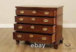 Henredon Chippendale Style Mahogany Chest of Drawers