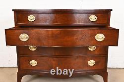 Kindel Furniture Georgian Mahogany Serpentine Front Chest of Drawers, Refinished