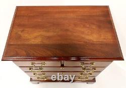 LINK-TAYLOR Heirloom Planters Solid Mahogany Chippendale Bedside Chest B