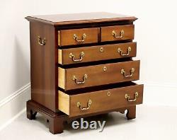 LINK-TAYLOR Heirloom Planters Solid Mahogany Chippendale Bedside Chest D