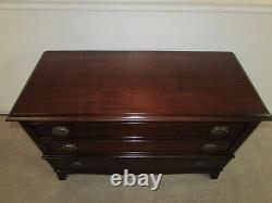 Lane Cedar Trunk, Blanket, Hope, End Of Bed Chest, 1 Drawer, No Automatic Lock