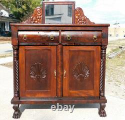 Mahogany Empire ServerSilver ChestDesert Server circa 1830