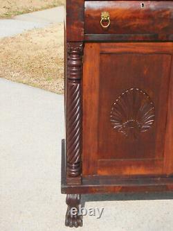 Mahogany Empire ServerSilver ChestDesert Server circa 1830