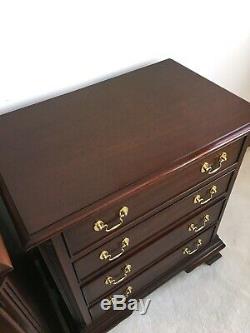 Pair HENKEL HARRIS Mahogany Chippendale Chests Tables Bedside Nightstands PICKUP