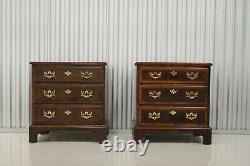 Pair Henredon Aniston Court Mahogany Chippendale Style Bedside Chests