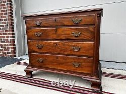 Philadelphia Mahogany Chippendale Diminutive 4 Drawer Chest of Drawers, 1760's