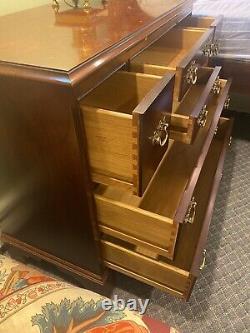 STICKLEY 6 Drawer Bachelor Chest or Server Mahogany Stain Cherry