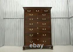 Stickley Chippendale Style 9 Drawer Chest Of Drawers