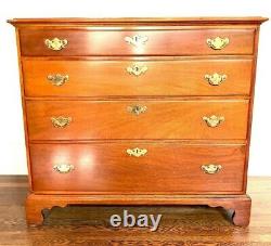Suter's Reproductions Vintage Antique Chippendale Mahogany 4 Drawer Chest Beauty