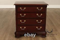Thomasville Chippendale Style Mahogany Nightstand Chest