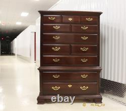 Thomasville Collectors Cherry Traditional Chest on Chest