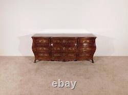 VINTAGE Henredon French Collection Bombe Serpentine 9 Drawer Walnut Long Chest
