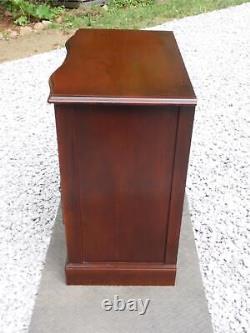 Vintage Federal Style Mahogany Serpentine Front Small Dresser Server Chest 1940s