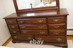 Vintage NC Mahogany 9 Drawer Federal-style Chest / Dresser + Attached Mirror