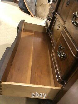 Vintage Thomasville Mahogany Chest of Drawers, Shell Carved, After John Townsend